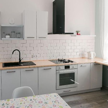 Апартаменти Apartament Mietowy Устрики-Долішні Екстер'єр фото